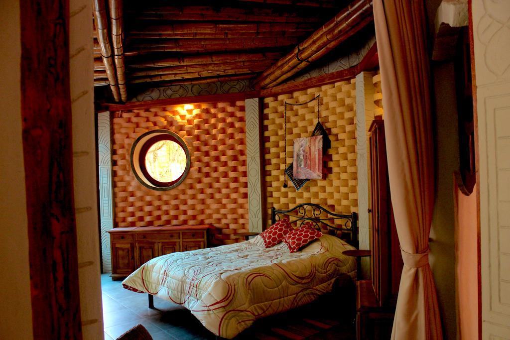 Finca Chamanapamba Guest House Baños Kültér fotó